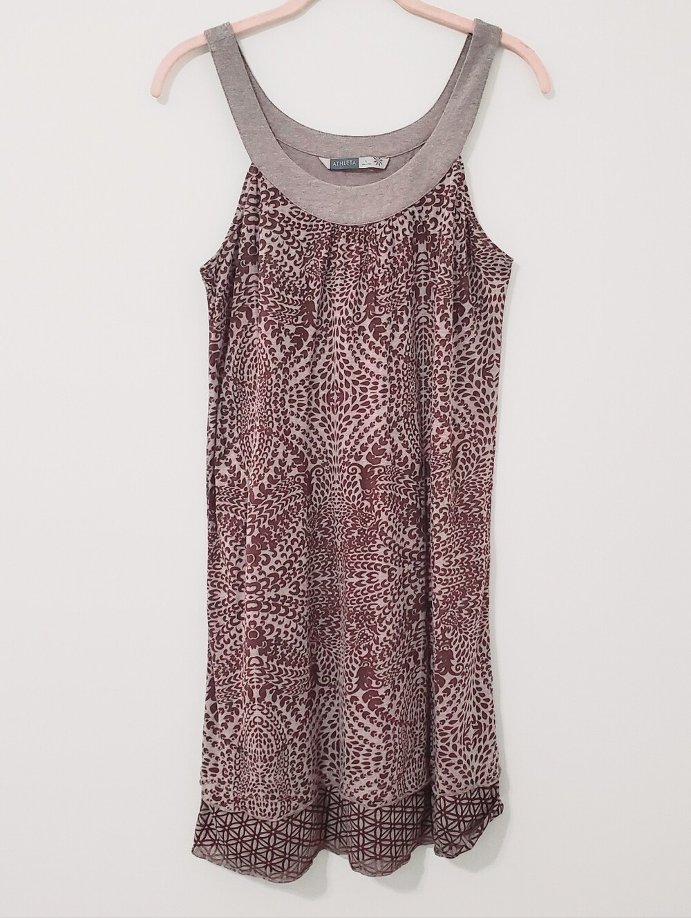 Athleta Sleeveless Layered Athleisure Dress Mauve Print Small
